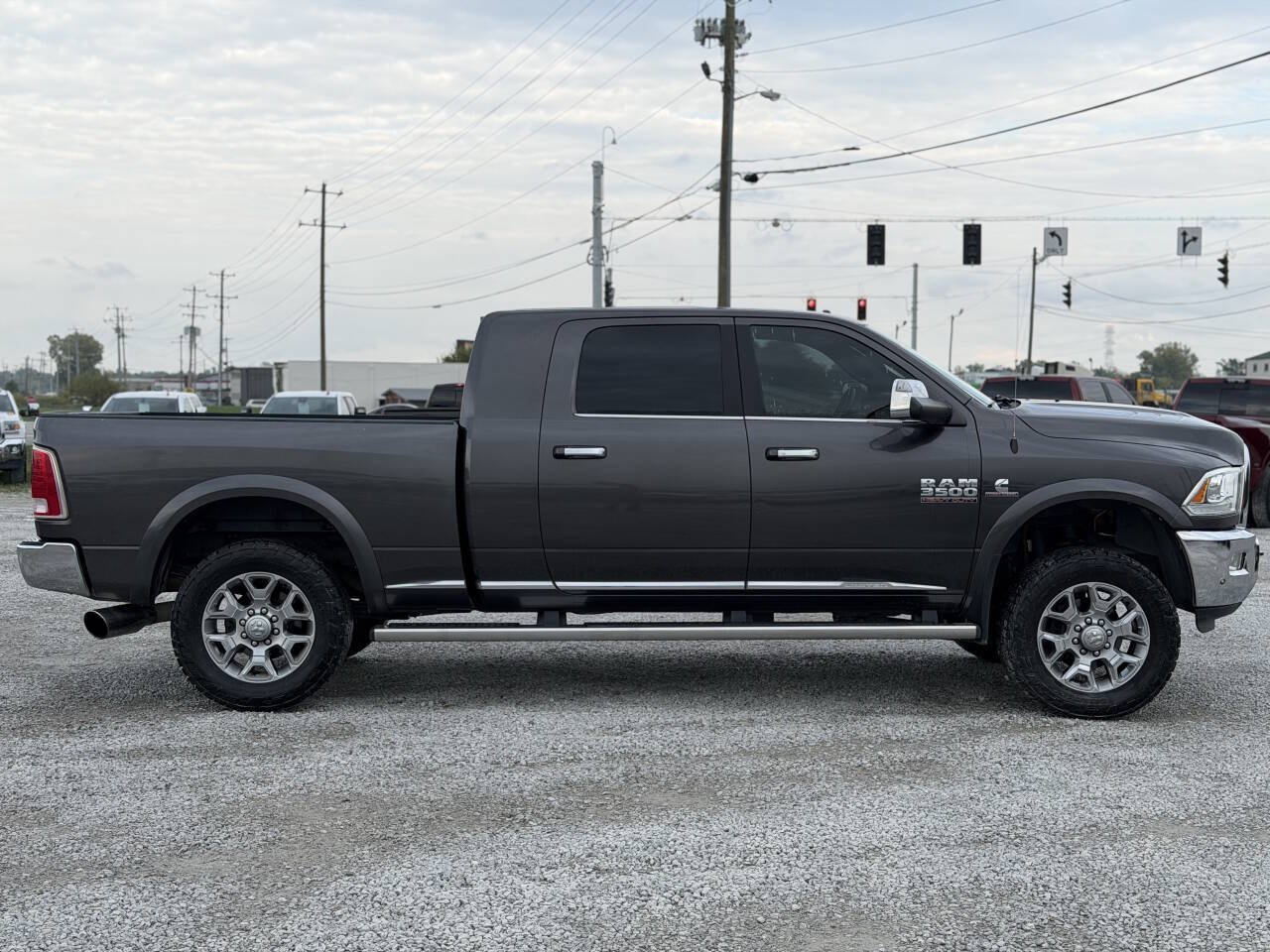 Used 2017 RAM 3500 Laramie Longhorn AWD/4WD image 6