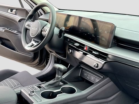 New 2026 Kia K5 LXS image 5