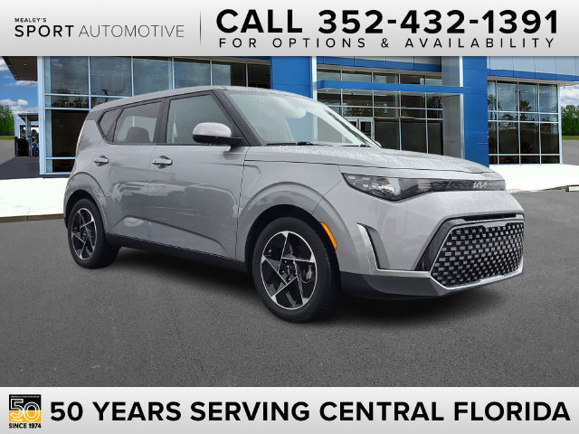 Used 2024 Kia Soul EX FWD image 1
