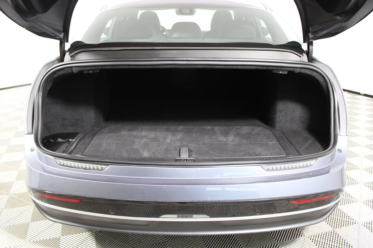 Used 2023 Lucid Air Pure AWD/4WD image 37