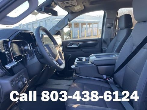 Used 2026 Chevrolet Silverado 2500 LT w/ All Star Edition AWD/4WD image 7