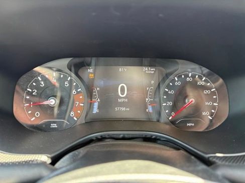Used 2023 Jeep Compass Trailhawk AWD/4WD image 12