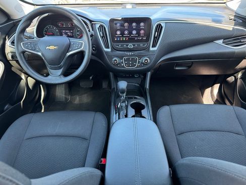 Used 2024 Chevrolet Malibu LT image 22