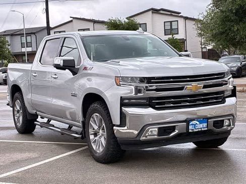 Used 2021 Chevrolet Silverado 1500 LTZ w/ LTZ Convenience Package II AWD/4WD image 8