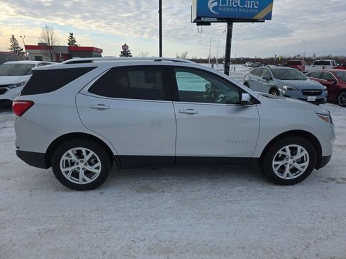 Used 2021 Chevrolet Equinox Premier image 6