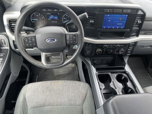 Used 2024 Ford F250 XLT w/ FX4 Off-Road Package image 26