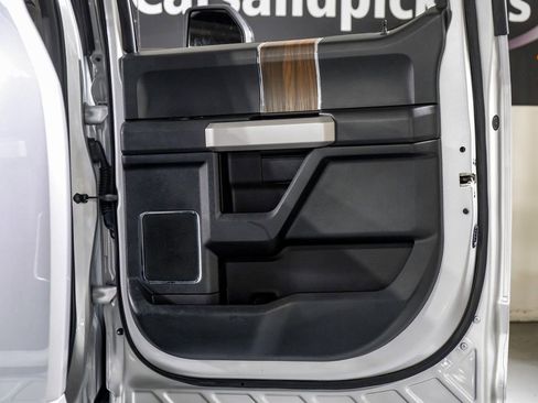 Used 2016 Ford F150 Lariat image 37