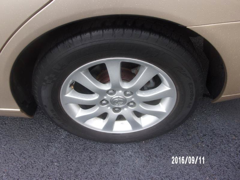 Used 2002 Lexus ES 330 FWD image 13