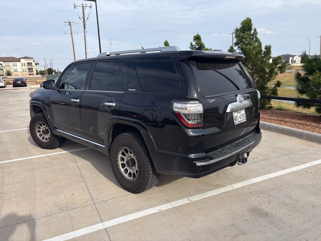 Used 2017 Toyota 4Runner Limited AWD/4WD image 4