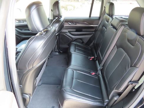 Certified 2023 Jeep Grand Cherokee Limited image 26