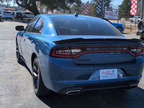 Used 2021 Dodge Charger SXT w/ Plus Group image 7