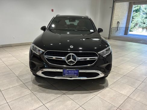 Used 2026 Mercedes-Benz GLC 300 4MATIC image 2