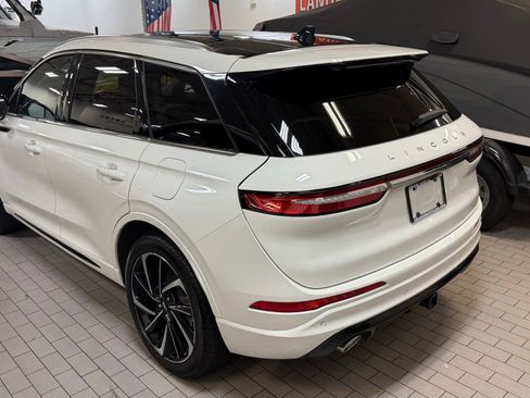 Used 2024 Lincoln Corsair Grand Touring w/ Equipment Group 301A image 4