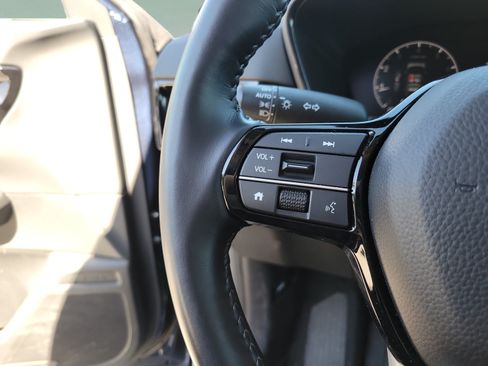 Used 2025 Honda CR-V EX-L image 25