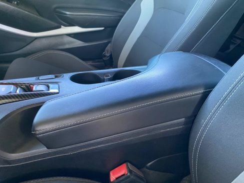 Used 2019 Chevrolet Camaro LT RWD image 43
