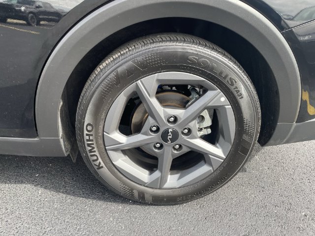 Used 2025 Kia K4 FWD image 29