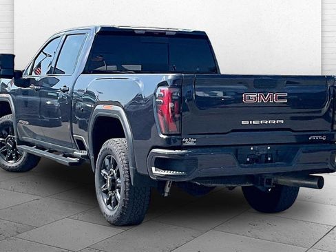 Used 2026 GMC Sierra 2500 AT4 AWD/4WD image 10