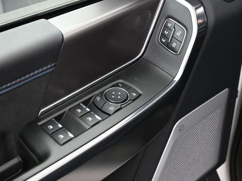 New 2025 Ford F150 Platinum w/ Equipment Group 702A High image 9