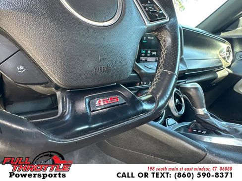 Used 2016 Chevrolet Camaro SS image 22