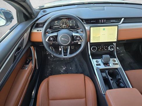 Used 2024 Jaguar XF R-Dynamic SE image 16