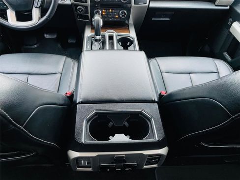 Used 2018 Ford F150 Lariat w/ Equipment Group 502A Luxury image 18