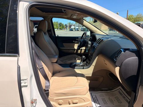 Used 2012 GMC Acadia Denali AWD/4WD image 16