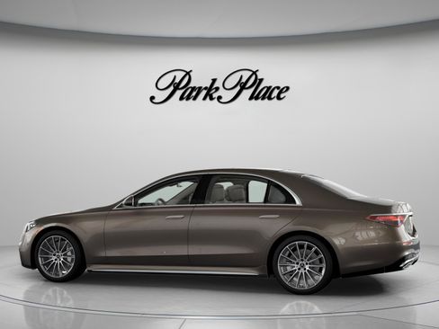New 2026 Mercedes-Benz S 580 4MATIC Sedan image 10