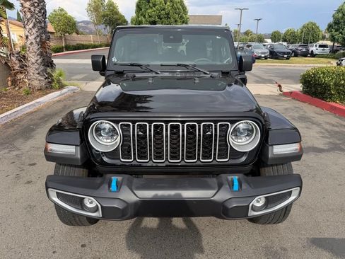 Used 2024 Jeep Wrangler Unlimited Sahara AWD/4WD image 3