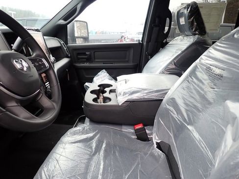 New 2026 RAM 3500 Tradesman image 14