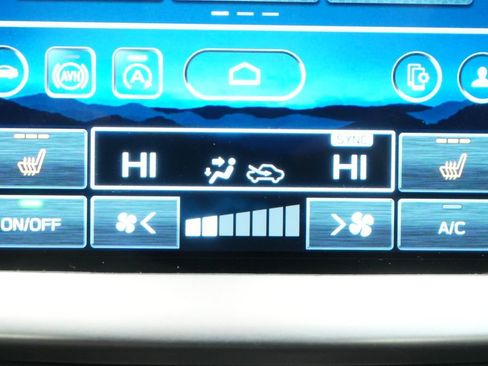 Used 2023 Subaru Outback Onyx Edition XT w/ Popular Package #2 image 37