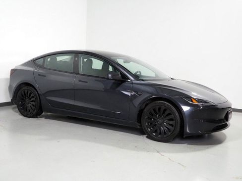 Used 2025 Tesla Model 3 Long Range RWD image 1