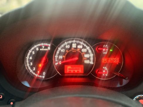 Used 2010 Nissan Maxima 3.5 SV w/ Sport Pkg image 16