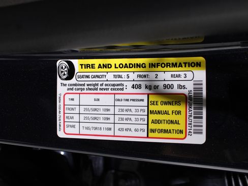 Used 2024 Lincoln Nautilus Reserve w/ Equipment Group 203A AWD/4WD image 37