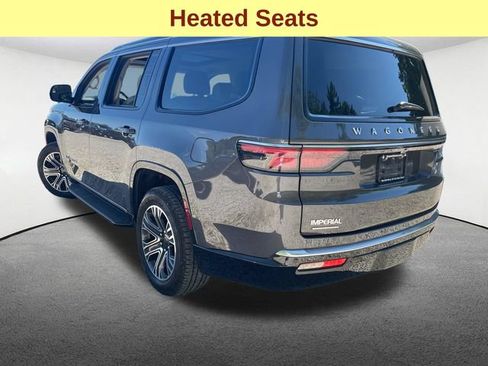 Used 2023 Jeep Wagoneer 4WD w/ Premium Group I image 10