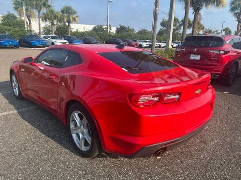 Used 2022 Chevrolet Camaro LT RWD image 17