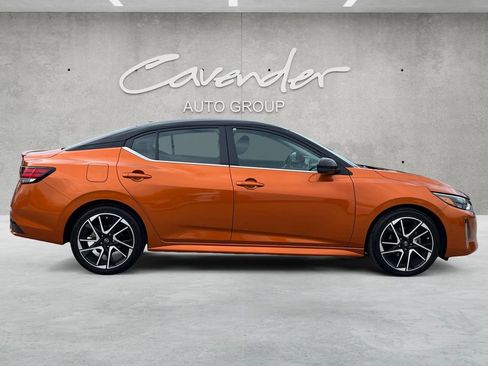 Certified 2024 Nissan Sentra SR image 17