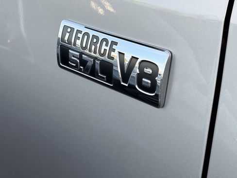 Used 2021 Toyota Tundra SR5 w/ TRD Off-Road Package image 5