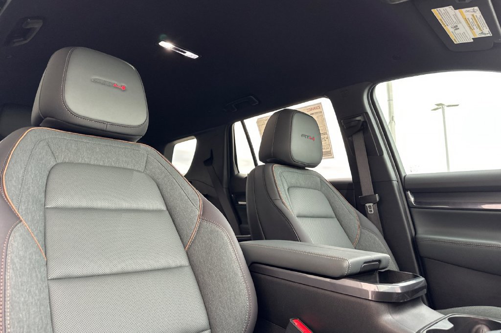 New 2026 GMC Terrain AT4 AWD/4WD image 21