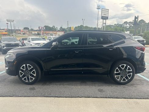 Used 2023 Chevrolet Blazer RS w/ Driver Confidence II Package FWD image 1