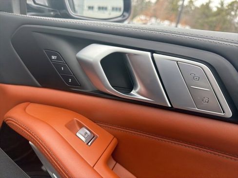 Used 2021 BMW X7 xDrive40i image 57