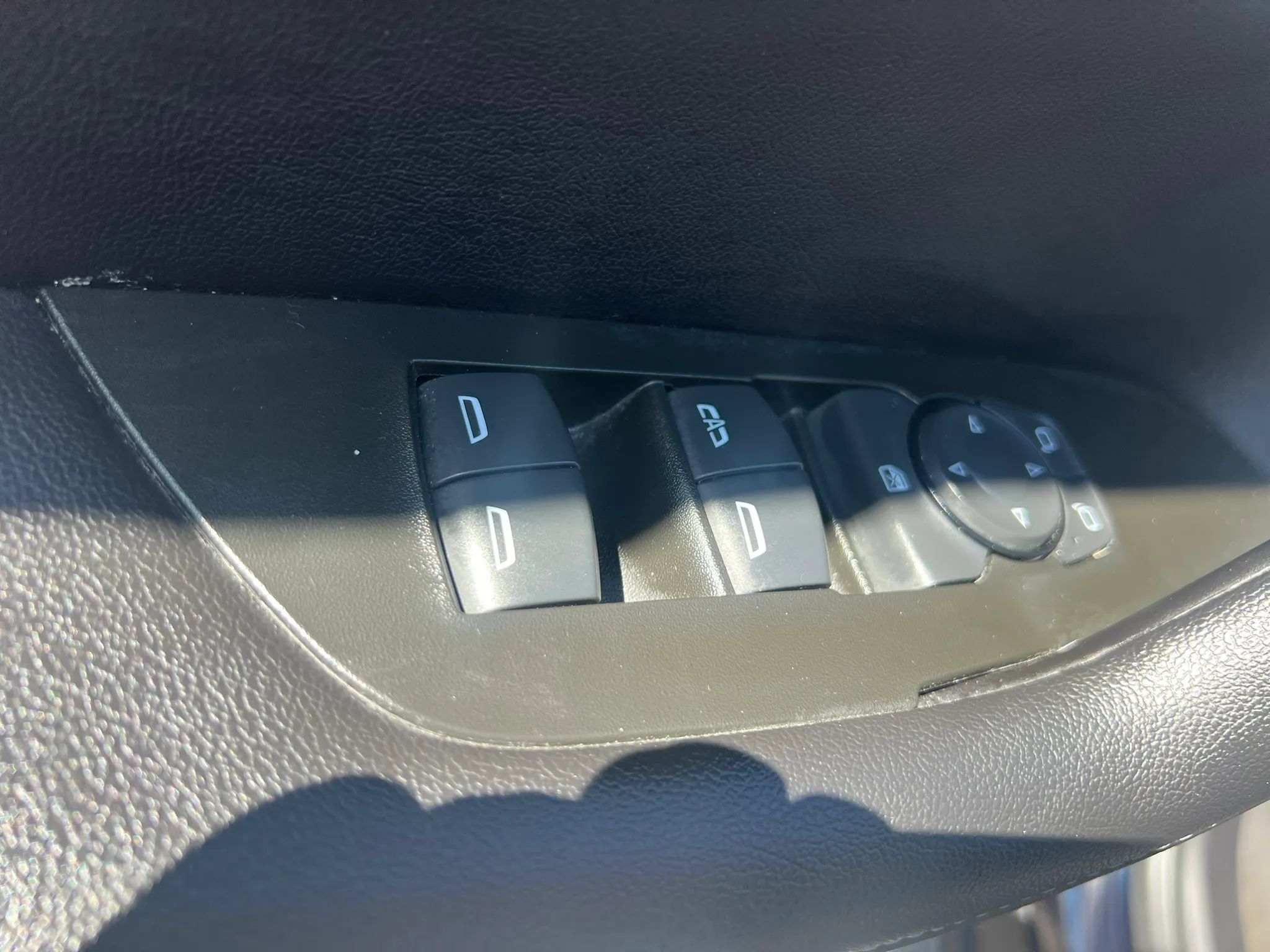 Used 2021 Chevrolet Blazer LT FWD image 33