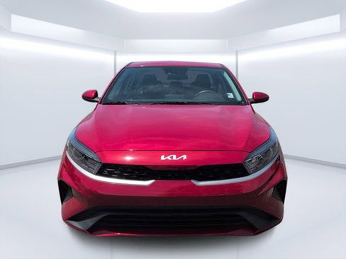 Used 2024 Kia Forte LXS FWD image 8