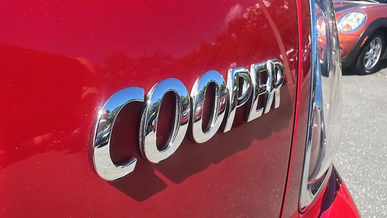 Used 2011 MINI Cooper Hardtop FWD image 10