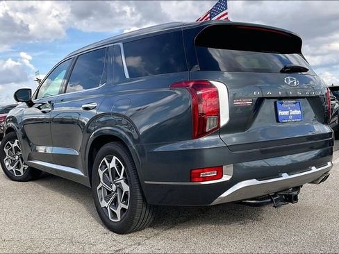 Used 2022 Hyundai Palisade Calligraphy image 3