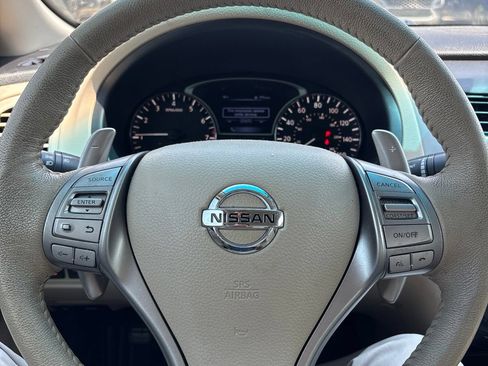 Used 2015 Nissan Altima 3.5 SL FWD image 8