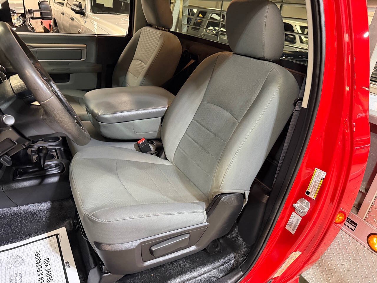 Used 2016 RAM 3500 Tradesman w/ Power & Remote Entry Group AWD/4WD image 44