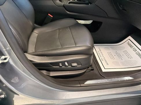 Used 2020 Cadillac XT5 Premium Luxury AWD/4WD image 16