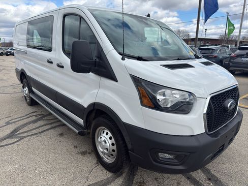 Used 2024 Ford Transit 250 Low Roof AWD w/ Exterior Upgrade Package image 3