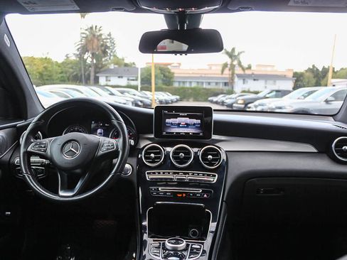 Used 2019 Mercedes-Benz GLC 300 4MATIC Coupe image 14
