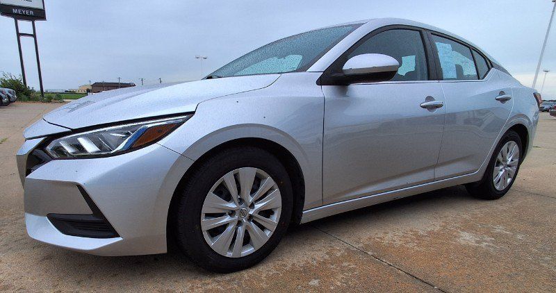 Used 2022 Nissan Sentra S FWD image 4